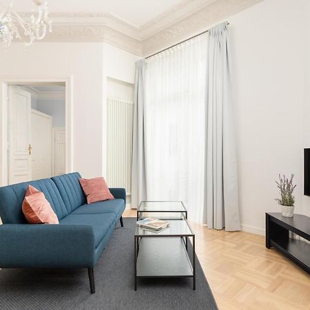 Marszalkowska 58 - Classy Two Bedroom Apartment With Balcony By Noclegi Renters Varsovia Exterior foto